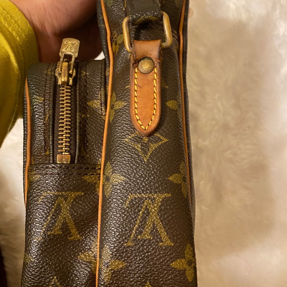 Authentic Amazon PM sling bag - Picture 4 of 15